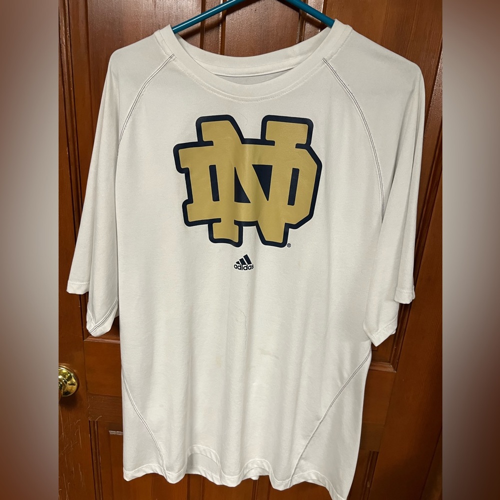 Notre dame fighting Irish shirt